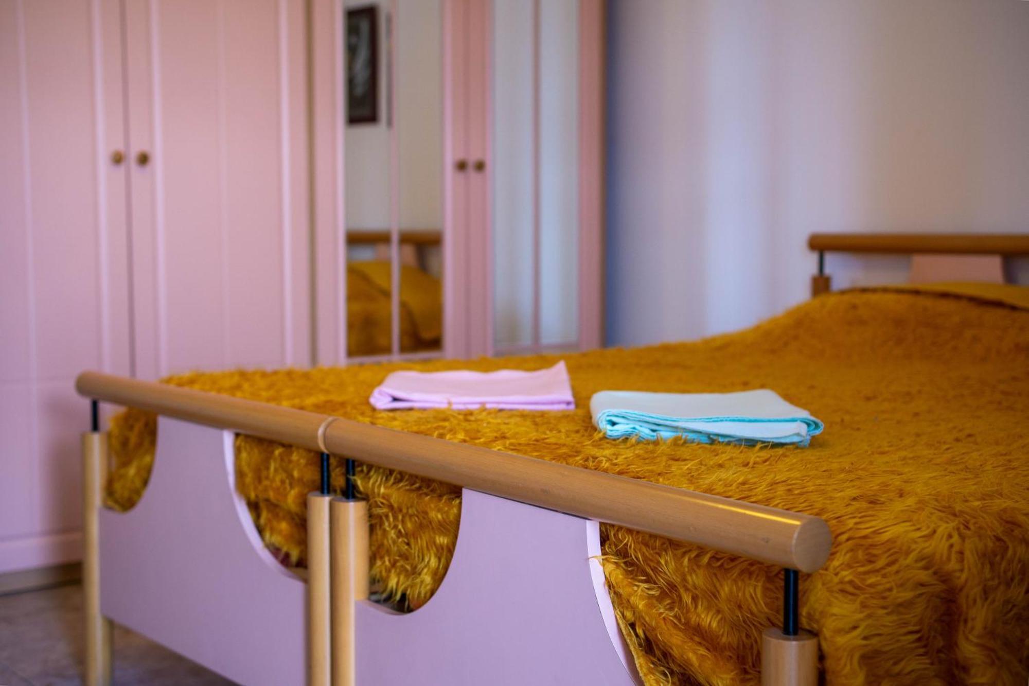 Bllok Bright Private Bedrooms With Private Bathroom On Shared Apartment تيرانا المظهر الخارجي الصورة